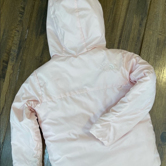 The North Face Reversible Toddler Jacket 2T/3T - Picture 5 of 6